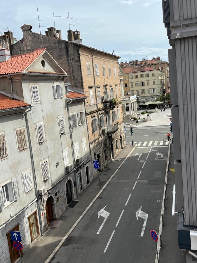 Apartman Lora Apartment Rijeka Luaran gambar